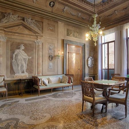 Vintage Venice Apartment Екстер'єр фото